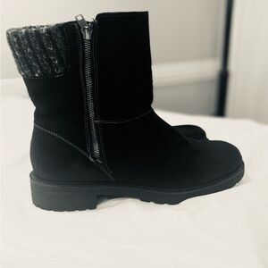 Black Ankle Boots with Zipper